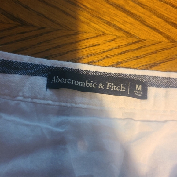 A & F mini wrap skirt - Picture 3 of 3
